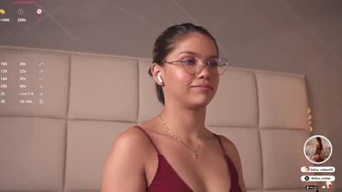     online show from March 4, 2025, 3:04 pm