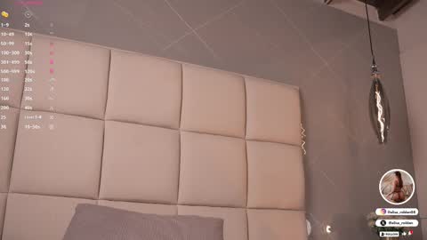     online show from March 8, 2025, 3:02 pm