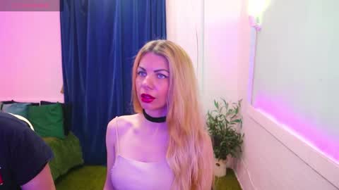 Alisa Aleks online show from November 9, 2025, 5:00 pm