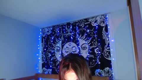 Snapshot of alisha17love chatting on November 9, 2025, 9:13 pm alisha17love online show from November 9, 2025, 9:13 pm