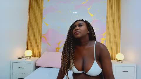Snapshot of alishadixon chatting on October 17, 2025, 12:08 pm Alisha online show from October 17, 2025, 12:08 pm