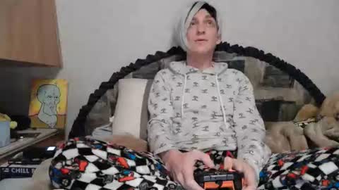 Snapshot of alishaluv chatting on November 9, 2025, 6:23 am Alisha online show from November 9, 2025, 6:23 am