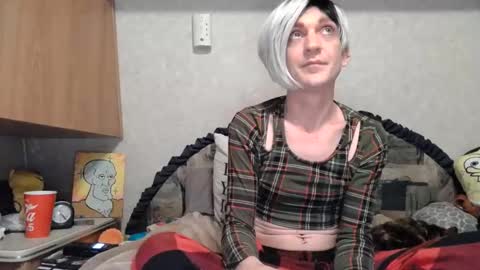 Snapshot of alishaluv chatting on November 16, 2025, 9:15 am Alisha online show from November 16, 2025, 9:15 am