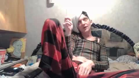 Snapshot of alishaluv chatting on November 19, 2025, 7:41 am Alisha online show from November 19, 2025, 7:41 am