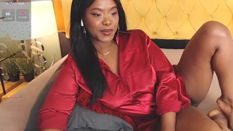 Snapshot of alishaweir chatting on February 11, 2025, 9:03 pm Luna online show from February 11, 2025, 9:03 pm