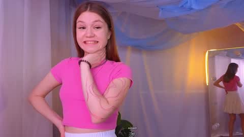 Snapshot of alisia_spinnet chatting on December 16, 2024, 7:15 am Alisia online show from December 16, 2024, 7:15 am