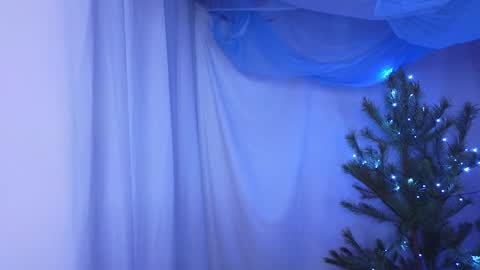 Snapshot of alisia_spinnet chatting on January 5, 2025, 10:21 am Alisia online show from January 5, 2025, 10:21 am