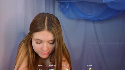 Snapshot of alisia_spinnet chatting on January 9, 2025, 10:41 am Alisia online show from January 9, 2025, 10:41 am