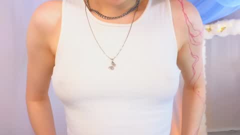 Snapshot of alisia_spinnet chatting on January 17, 2025, 1:46 pm Alisia online show from January 17, 2025, 1:46 pm