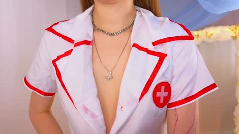 Snapshot of alisia_spinnet chatting on January 19, 2025, 1:22 pm Alisia online show from January 19, 2025, 1:22 pm