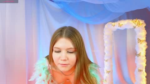 Snapshot of alisia_spinnet chatting on January 26, 2025, 7:21 am Alisia online show from January 26, 2025, 7:21 am