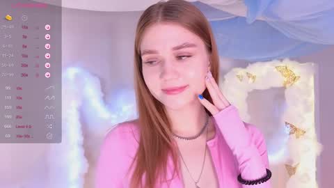 Snapshot of alisia_spinnet chatting on February 7, 2025, 7:18 am Alisia online show from February 7, 2025, 7:18 am