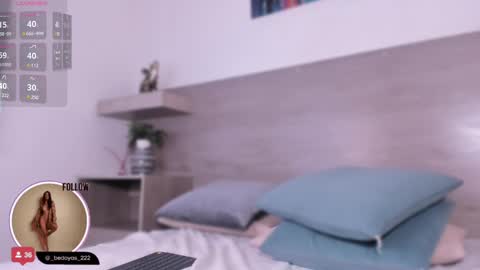 Snapshot of alison222_ chatting on February 25, 2025, 1:52 am A L I S O N online show from February 25, 2025, 1:52 am