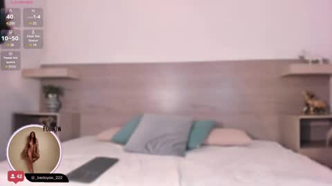 Snapshot of alison222_ chatting on March 3, 2025, 7:49 pm A L I S O N online show from March 3, 2025, 7:49 pm