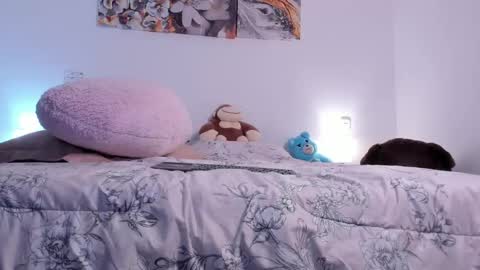 Goddess  online show from October 14, 2025, 2:01 am