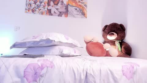 Goddess  online show from November 23, 2025, 11:26 pm