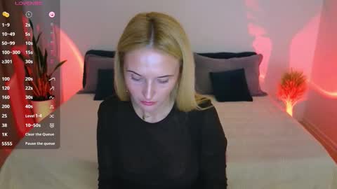 Snapshot of alisssarose chatting on October 14, 2025, 9:04 pm alisssarose online show from October 14, 2025, 9:04 pm