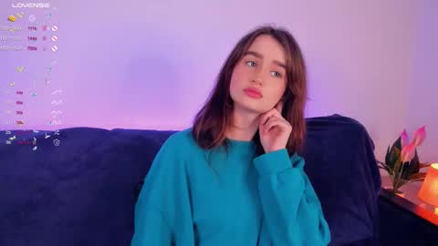 Snapshot of alivialovely chatting on October 5, 2025, 9:29 am Alivia online show from October 5, 2025, 9:29 am