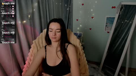 Snapshot of allana_dream chatting on January 23, 2025, 4:37 pm Allana online show from January 23, 2025, 4:37 pm