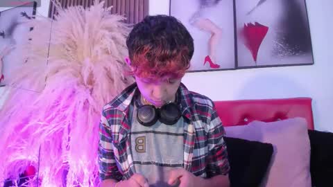 Allen online show from October 30, 2025, 3:52 am