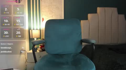 Snapshot of allexcano chatting on February 17, 2025, 2:59 pm Allex online show from February 17, 2025, 2:59 pm