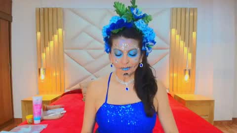 Aliie  online show from October 25, 2025, 12:02 pm