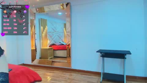 Aliie  online show from November 26, 2025, 12:06 pm