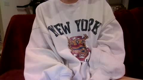 Snapshot of alliebearx chatting on February 26, 2025, 4:25 am alliebearx online show from February 26, 2025, 4:25 am