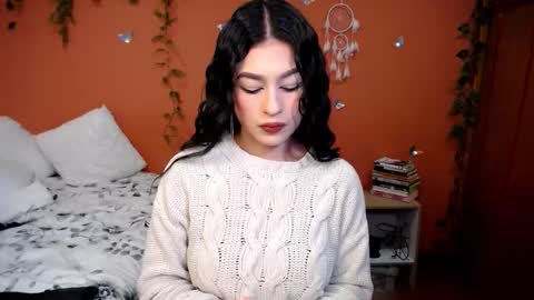 Allie  online show from October 5, 2025, 5:22 pm