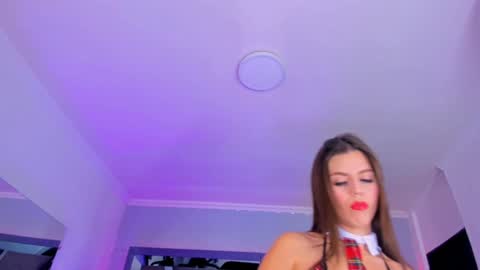 Snapshot of allijadid chatting on February 2, 2025, 10:57 am online show from February 2, 2025, 10:57 am