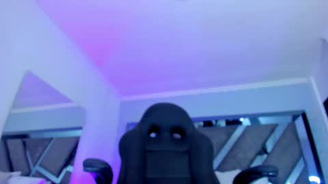 Snapshot of allijadid chatting on February 24, 2025, 1:42 pm online show from February 24, 2025, 1:42 pm