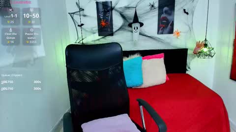 Snapshot of allison_dubois chatting on October 25, 2025, 7:27 am allison_dubois online show from October 25, 2025, 7:27 am