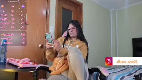 Snapshot of allison_love chatting on November 22, 2025, 6:01 am allison online show from November 22, 2025, 6:01 am