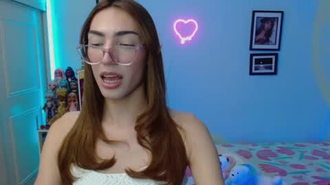   online show from February 4, 2025, 4:05 am