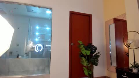 allisonowens_ online show from October 23, 2025, 8:02 am