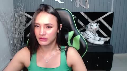 Snapshot of allisson_a chatting on January 21, 2025, 6:43 am Allisson online show from January 21, 2025, 6:43 am