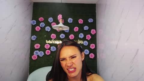 Snapshot of allisson_a chatting on March 11, 2025, 7:04 am Allisson online show from March 11, 2025, 7:04 am