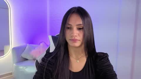 Snapshot of allisson_a chatting on October 29, 2025, 3:20 am Allisson online show from October 29, 2025, 3:20 am