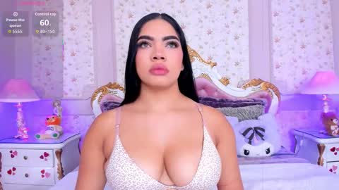 Snapshot of allissonjames chatting on September 13, 2025, 10:59 am Allisson online show from September 13, 2025, 10:59 am