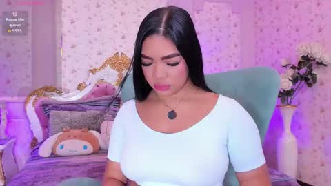 Snapshot of allissonjames chatting on November 6, 2025, 11:22 am Allisson online show from November 6, 2025, 11:22 am