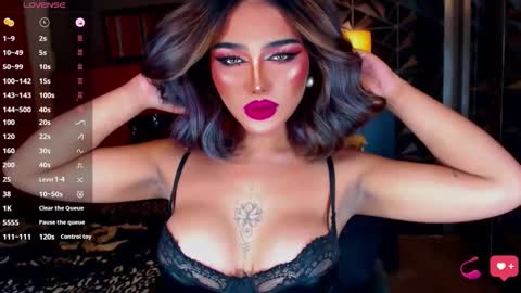 Snapshot of alluringnatalya chatting on December 14, 2025, 8:20 am Natalya Fox online show from December 14, 2025, 8:20 am