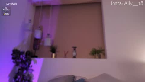 Snapshot of ally_addams chatting on March 6, 2025, 3:46 am Ally online show from March 6, 2025, 3:46 am