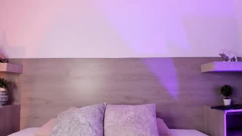 Snapshot of ally_addams chatting on November 30, 2025, 1:04 pm Ally online show from November 30, 2025, 1:04 pm