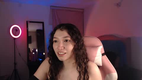 Snapshot of ally_donfort chatting on February 4, 2025, 12:19 am Ally online show from February 4, 2025, 12:19 am