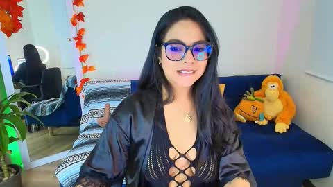 Snapshot of ally_riso chatting on October 27, 2025, 1:48 pm Ally help me reach 100 satisfaid online show from October 27, 2025, 1:48 pm