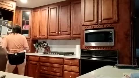 Snapshot of allycat766 chatting on December 16, 2025, 7:41 pm AllyCat766 online show from December 16, 2025, 7:41 pm