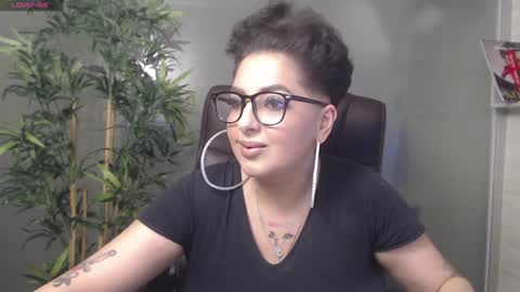         online show from January 22, 2025, 9:10 pm