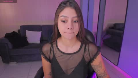 Snapshot of allyjensen chatting on January 19, 2025, 10:28 am Alisson online show from January 19, 2025, 10:28 am
