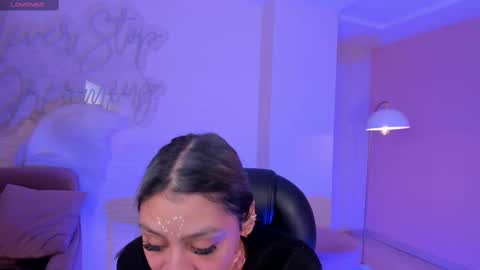 Snapshot of allyjensen chatting on February 12, 2025, 9:42 am Alisson online show from February 12, 2025, 9:42 am