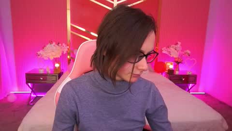 allymiss online show from December 18, 2025, 8:42 am